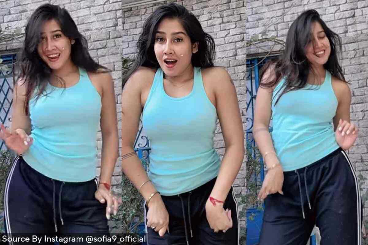 Sofia Ansari Viral Video : पूनम की चाँद गाने पर सोफिया अंसारी ने अपना हुस्न दिखाते हुए बिखेरी अपनी अदाएं, वीडियो हुआ वायरल