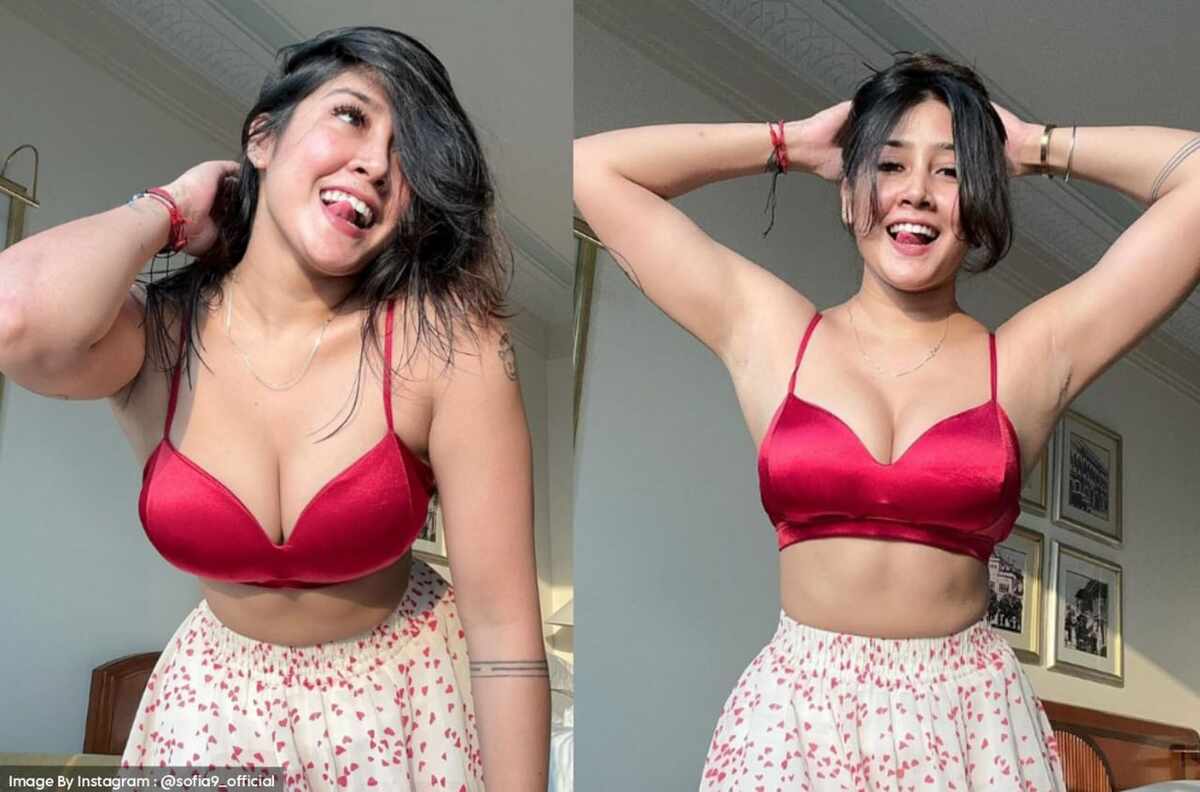 Sofia Ansari Bikini Top Look : रेड बिकिनी टॉप में सोफिया अंसारी ने दिखाया अपना कर्वी फिगर, अदाएं देख लोगों का छूटा पसीना