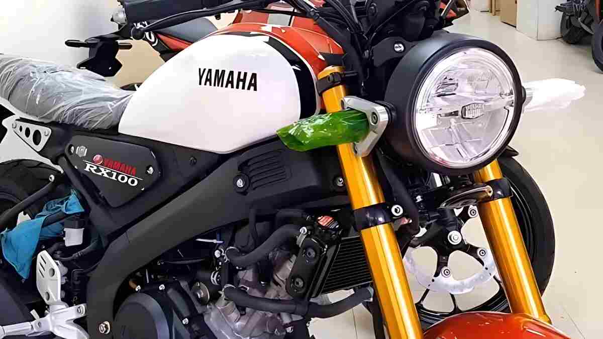 पापा की पारियों को भी खूब पसंद आ रही Yamaha RX100 बाइक , स्कूटी को छोड़ खरीदे यह चमचमाती बाइक 